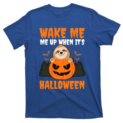 Wake Me Up When It's Design Halloween Sloth Gift T-Shirt