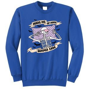 Wake Me Up When Summer Ends Funny Skeleton Halloween Gift Sweatshirt