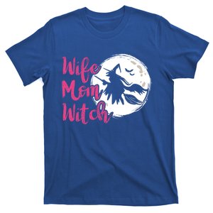 Wife Mom Witch Witch Halloween Costume Gift T-Shirt