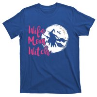 Wife Mom Witch Witch Halloween Costume Gift T-Shirt