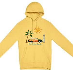 Woody Old Beach Coastal Great Beach Surf Premium Pullover Hoodie