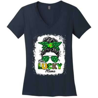 Wo One Lucky Mama St Patricks Day Mom Mother Shamrock Women's V-Neck T-Shirt