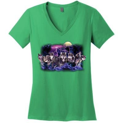 Wolf Night Hunt Women's V-Neck T-Shirt