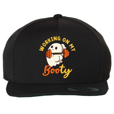 Working On My Booty Booty Funny Halloween Gym Ghost Pun Wool Snapback Cap