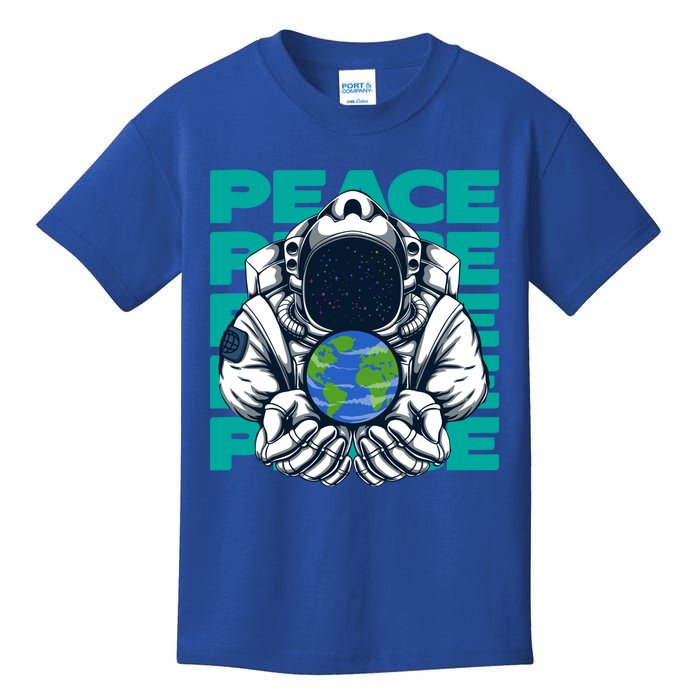 World Peace Earth Planet Astronaut Design Gift Kids T-Shirt