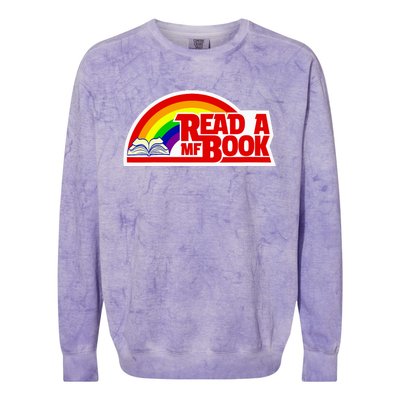 Wo Read a MF Book Reading Bookworm Funny Vintage Retro Rainbow V-Neck Colorblast Crewneck Sweatshirt