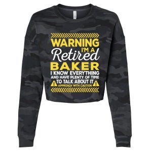 Warning Retired Baker Funny Baking Humor Pastry Chef Cute Gift Cropped Pullover Crew