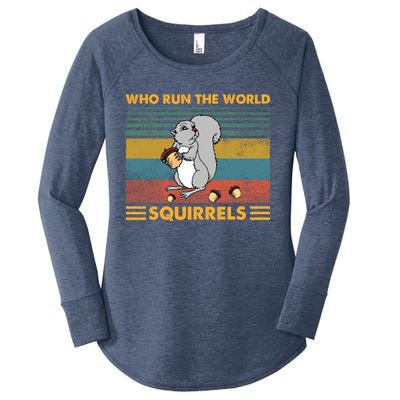 Who Run The World Squirrels Vintage Squirrel Lover Gift Women's Perfect Tri Tunic Long Sleeve Shirt