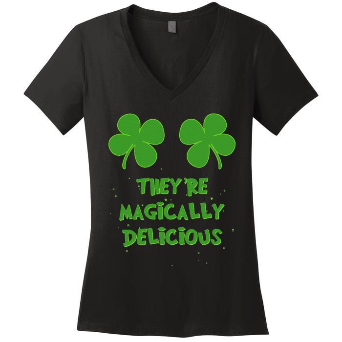 WoFunny Shamrock Boobs Saint St. Patrick's Paddys Day Irish Women's V-Neck T-Shirt