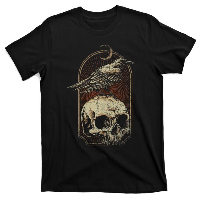 Witch Scary Crow Ghoulish Skull Moon Raven T-Shirt