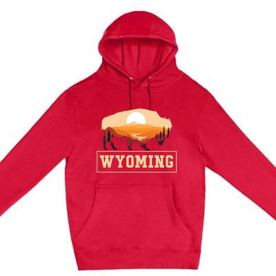 Wyoming State Map Wyomingites Usa America United States Premium Pullover Hoodie