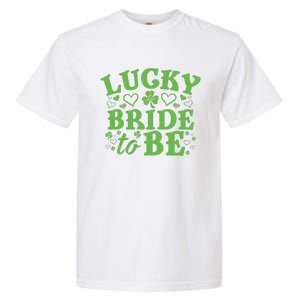 Womens St. Patrick's Day Green Shamrock Heart Wedding Gift Garment-Dyed Heavyweight T-Shirt