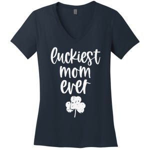 Womens St Patricks Day Cute Gift For Mother Mommy Luckiest Mom Ever Women's V-Neck T-Shirt