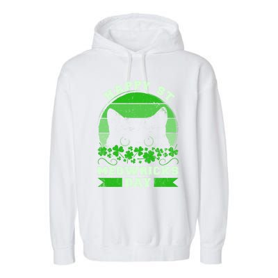 Wo St Patricks Day Outfit Cat Owner Cat Lover Gift Garment-Dyed Fleece Hoodie