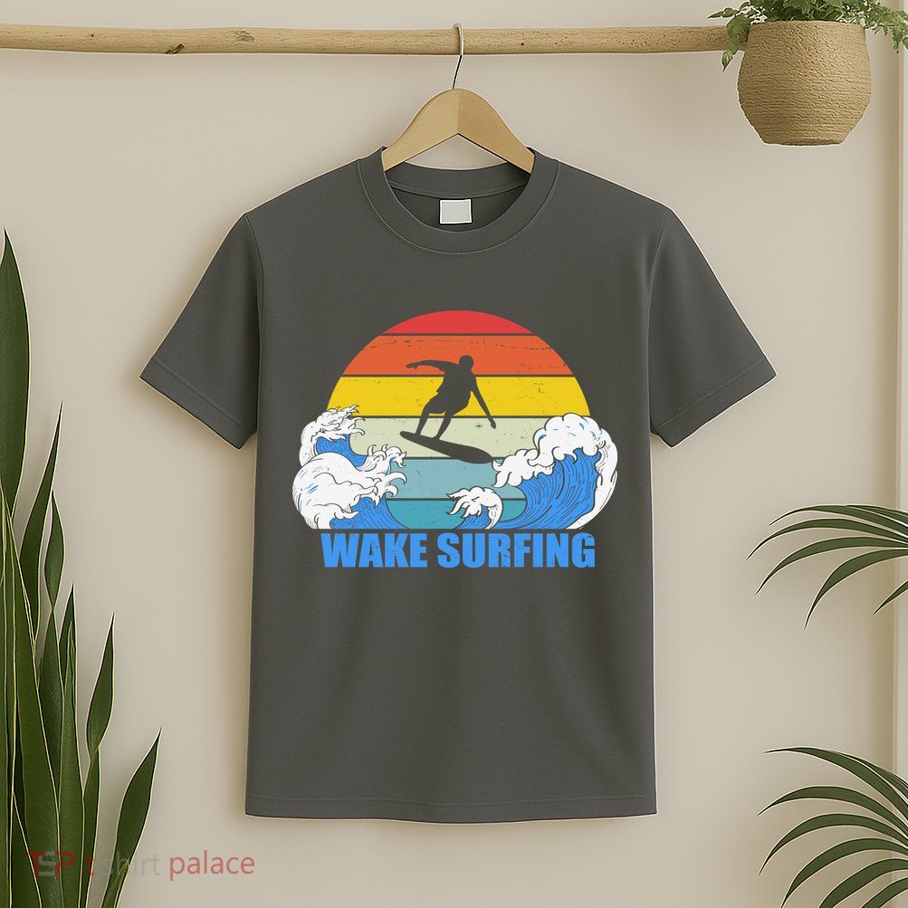 Wake Surfing Retro Sunset T-Shirt
