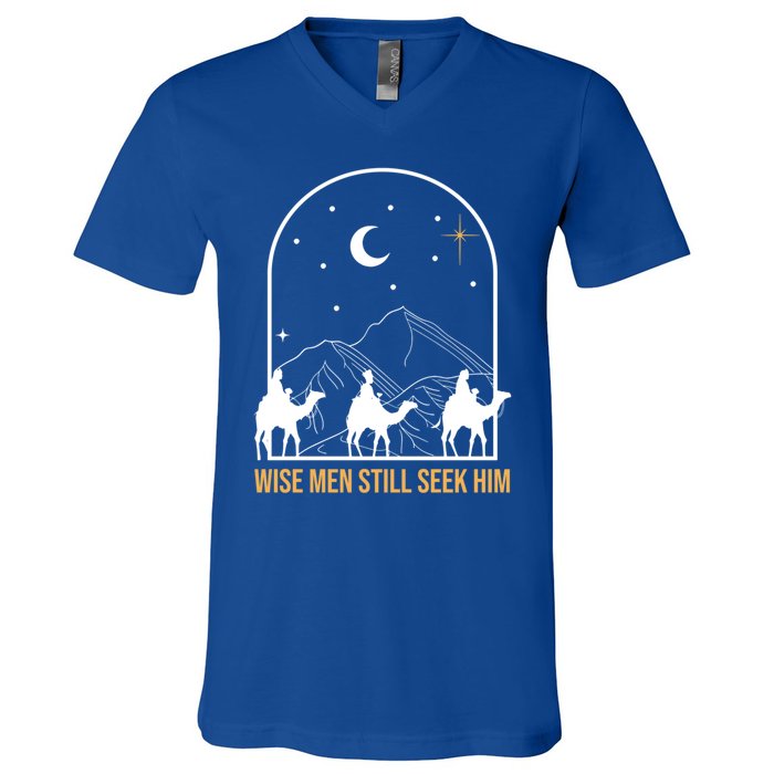 Wise Still Seek Him Christian Nativity Christmas Jesus Gift V-Neck T-Shirt