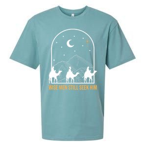 Wise Still Seek Him Christian Nativity Christmas Jesus Gift Sueded Cloud Jersey T-Shirt