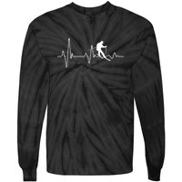 Womens Ski Skier Gifts & Heartbeat For Skiing Bum Tie-Dye Long Sleeve Shirt