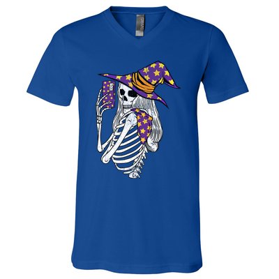 Witch Skeleton Taking Sie Mirror Photo Phone Camera Gift V-Neck T-Shirt