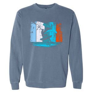 Wing Surf Wing Foil Wingsurfer Retro Garment-Dyed Sweatshirt