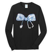 Women Toile Nurse Bow Blue Coquette Nurse Stethoscope Bow Gift Tall Long Sleeve T-Shirt