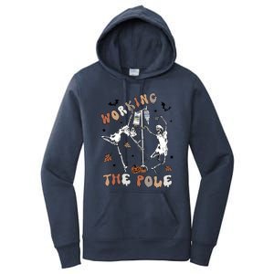 Working The Pole Funny Skeleton Dance Halloween Icu Er Nurse Gift Women's Pullover Hoodie