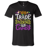 Will Trade Students For Candy Teacher Cute Halloween Costume V-Neck T-Shirt