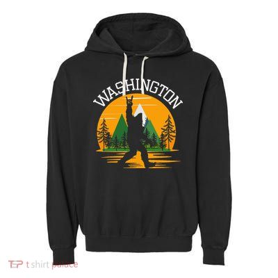Washington Us State Bigfoot Sasquatch Garment-Dyed Fleece Hoodie