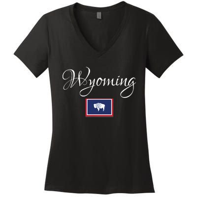 Wyoming Usa Women's V-Neck T-Shirt