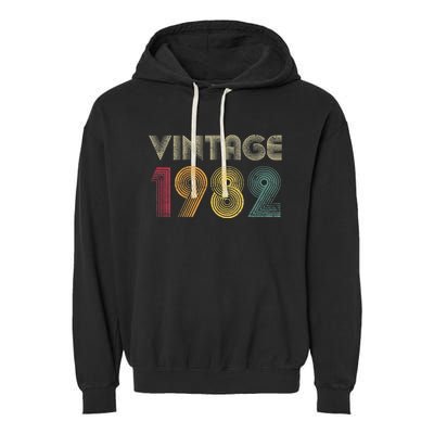 Wo Vintage 1982 40th Birthday Gift Retro Shirt 40 Years Old Garment-Dyed Fleece Hoodie