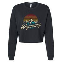 Wyoming Vintage Mountains Bison American Buffalo Gift Cropped Pullover Crew