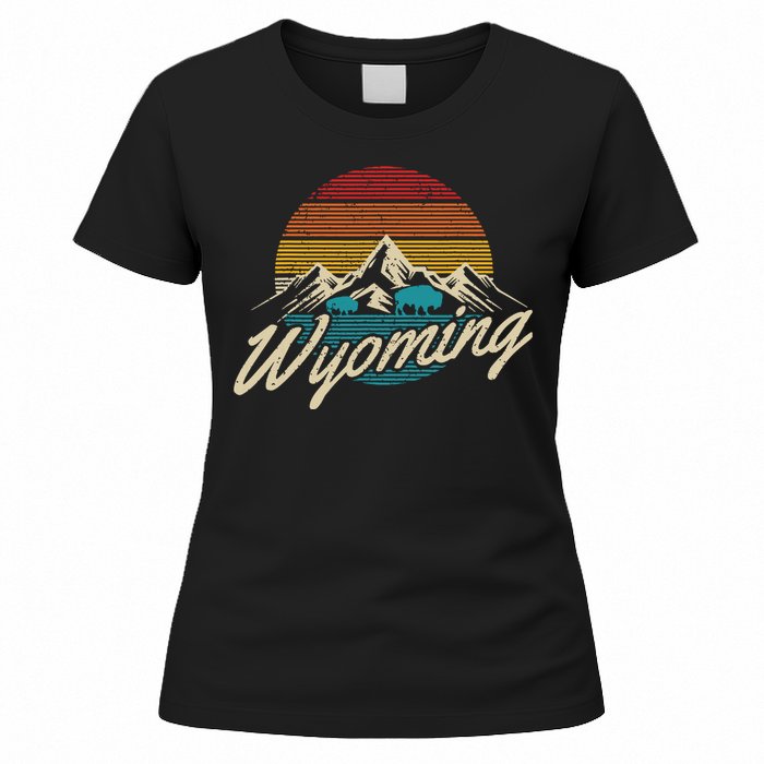 Wyoming Vintage Mountains Bison American Buffalo Gift Women's T-Shirt