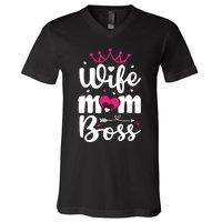 Women Wife Mom Boss Graphic Funny Cute Mother's Day T V-Neck T-Shirt