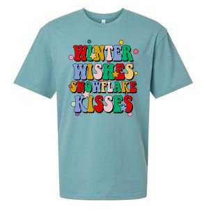 Winter Wishes Snowflake Kisses Retro Christmas Sueded Cloud Jersey T-Shirt