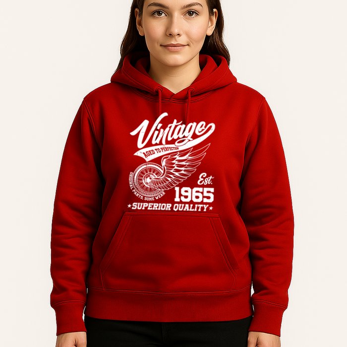 Winged Wheel Vintage 1965 Aged To Perfection Superior Quality 60th Birthday Hoodie