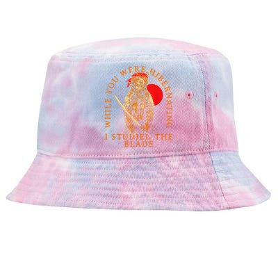 While You Were Hibernating I Studied The Blade Bear Samurai Tie-Dyed Bucket Hat