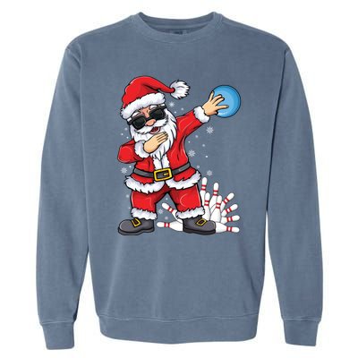 Xmas Dabbing Santa Bowling Ball And Pins Christmas Bowling Meaningful Gift Garment-Dyed Sweatshirt