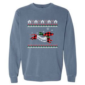 Xmas Dachshund With Scarf Dashing Through The Snow Garment-Dyed Sweatshirt