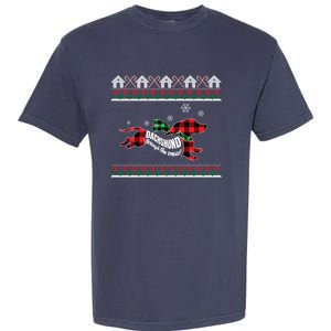 Xmas Dachshund With Scarf Dashing Through The Snow Garment-Dyed Heavyweight T-Shirt