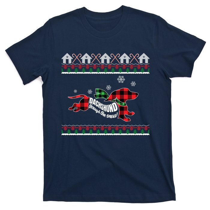 Xmas Dachshund With Scarf Dashing Through The Snow T-Shirt