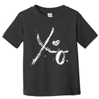 XO Hugs & Kisses Valentines Distressed Heart Love Toddler T-Shirt