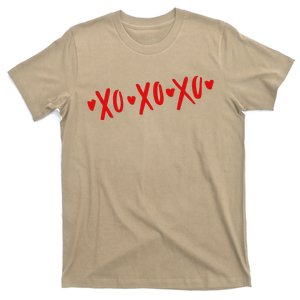 XOXO Hearts Love Hugs Kisses Valentine's Day T-Shirt