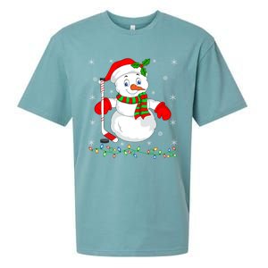 Xmas Lights Santa Snow Playing Ice Hockey Christmas Cute Gift Sueded Cloud Jersey T-Shirt