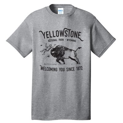 Yellowstone Bison Toss National Park Wyoming Tall T-Shirt