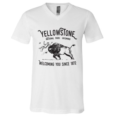 Yellowstone Bison Toss National Park Wyoming V-Neck T-Shirt