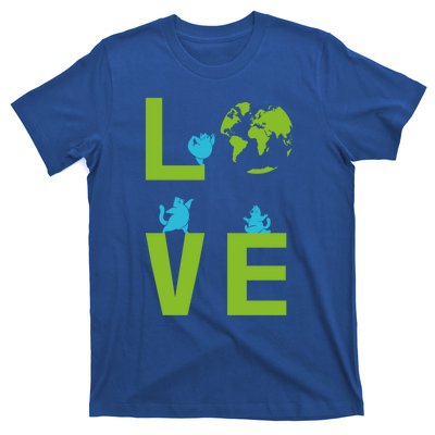 Yoga Cat Loves Earth Day Save Planet Every Day Gift T-Shirt