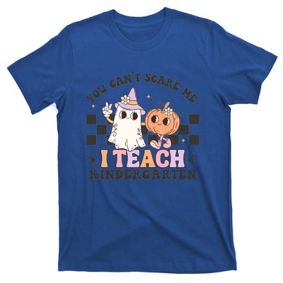 You Cant Scare Me I Teach Kindergarten Retro Halloween Ghost Gift T-Shirt