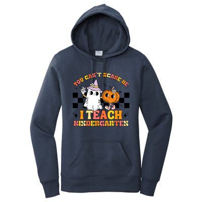 You Cant Scare Me I Teach Kindergarten Retro Halloween Ghost Great Gift Women's Pullover Hoodie