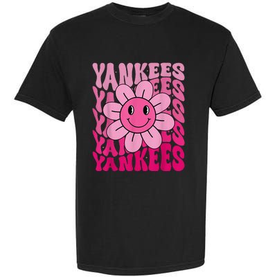 Y.A.N.K.E.E.S First Name I Love Y.A.N.K.E.E.S Girl Groovy 80s Vintage Garment-Dyed Heavyweight T-Shirt