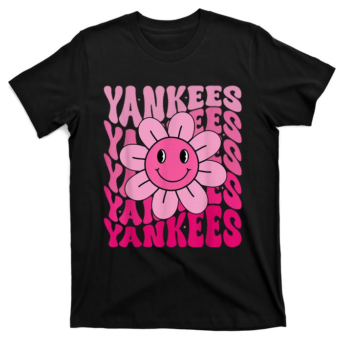 Y.A.N.K.E.E.S First Name I Love Y.A.N.K.E.E.S Girl Groovy 80s Vintage T-Shirt